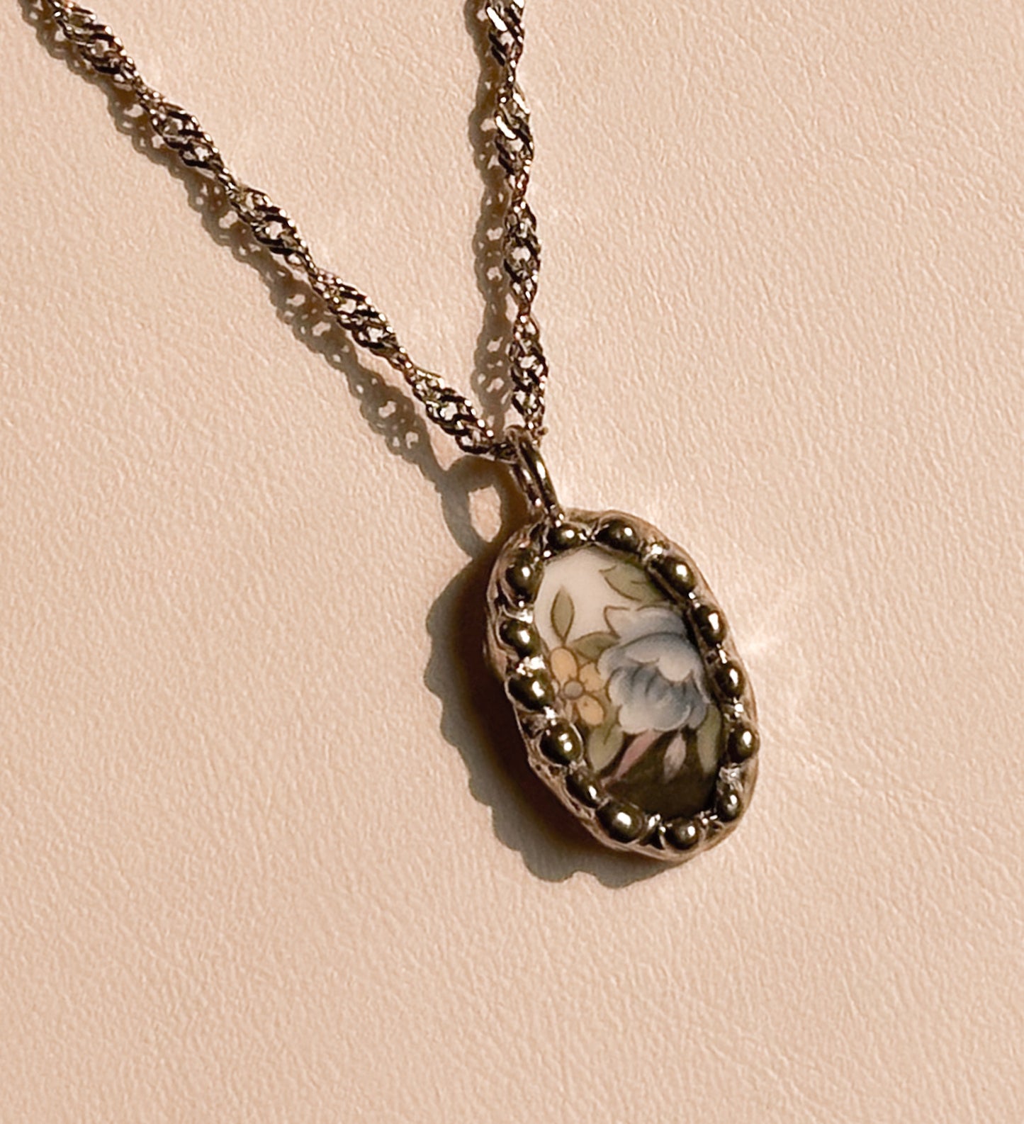 Moody Flowers .1 Vintage China Necklace