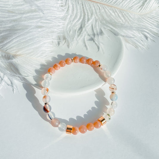 Sunstone + White Agate Gemstone 18k Bracelet